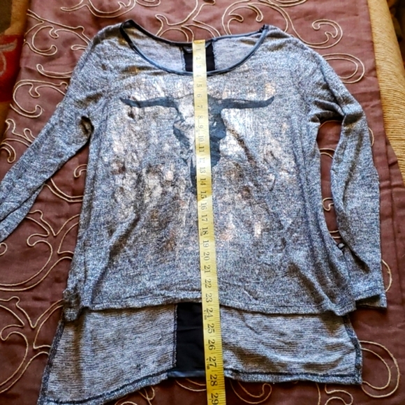 top - Picture 3 of 7